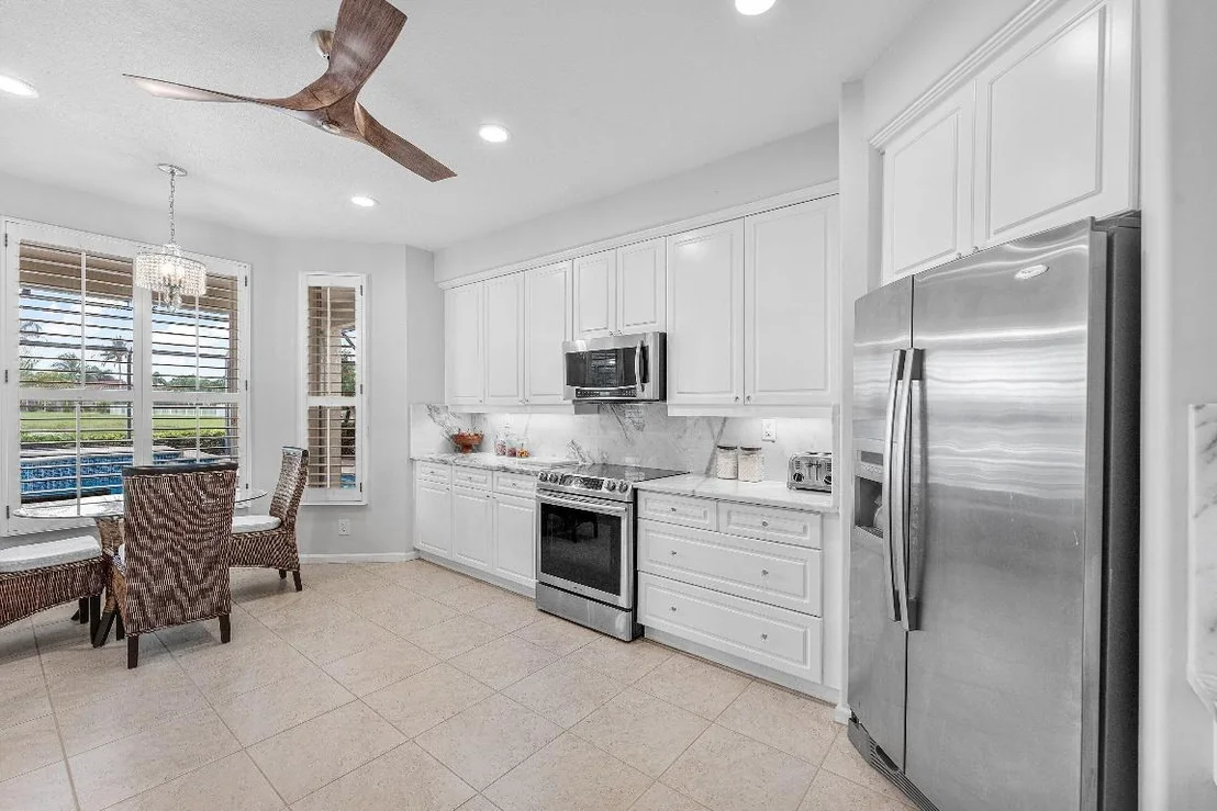 Photo of 6092 Indian Forest Circle