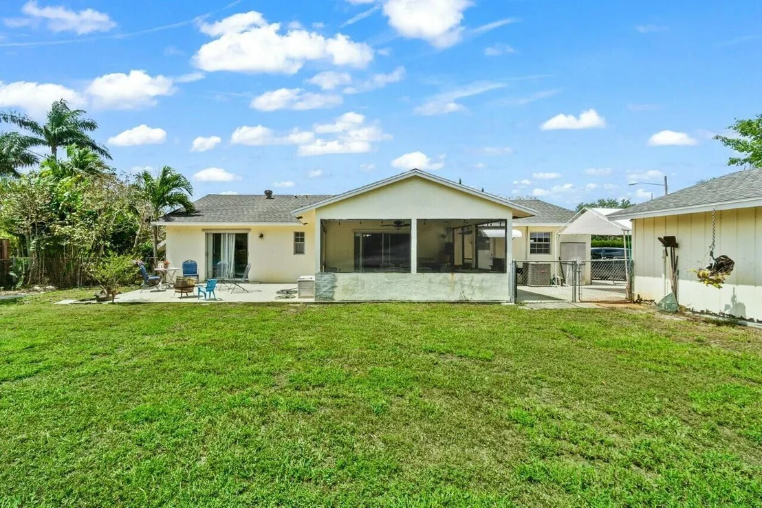 Photo of 3556 Pinehurst Drive