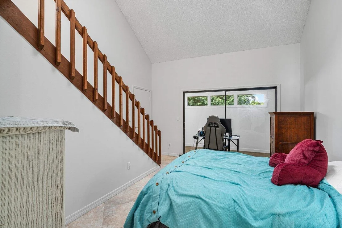 Photo of 2732 Northside Drive