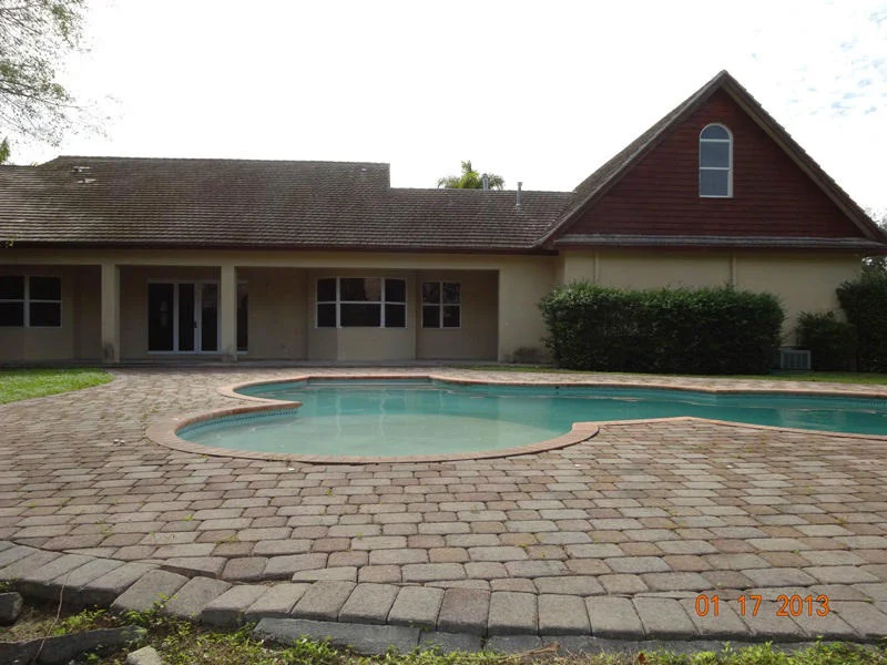 Photo of 641 Eddy Street