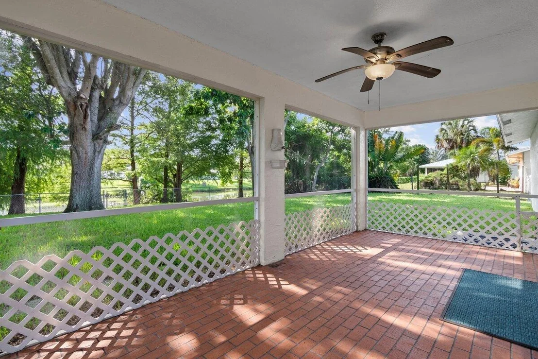 Photo of 186 Martin Circle