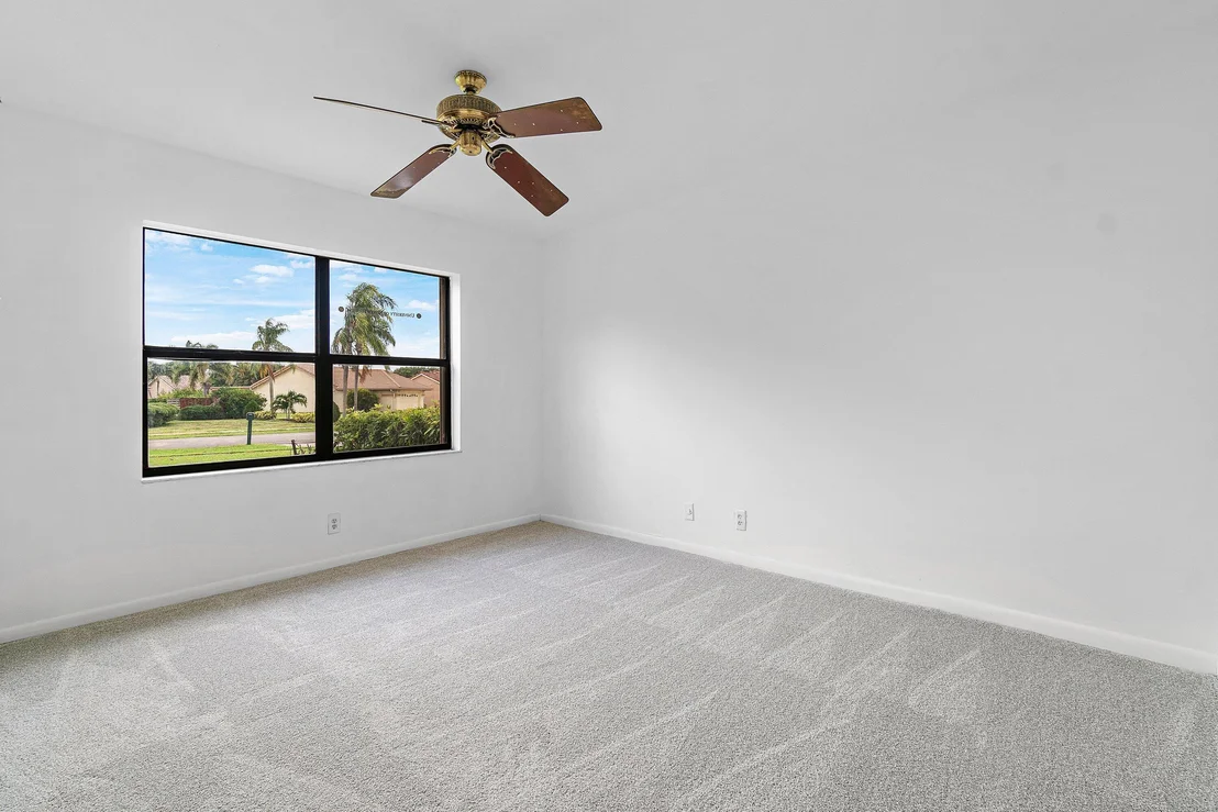 Photo of 9297 Laurel Green Drive