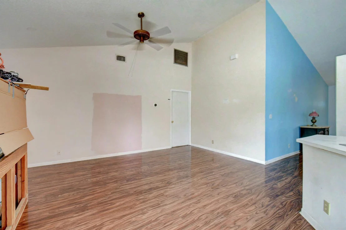 Photo of 5822 Sun Pointe Circle