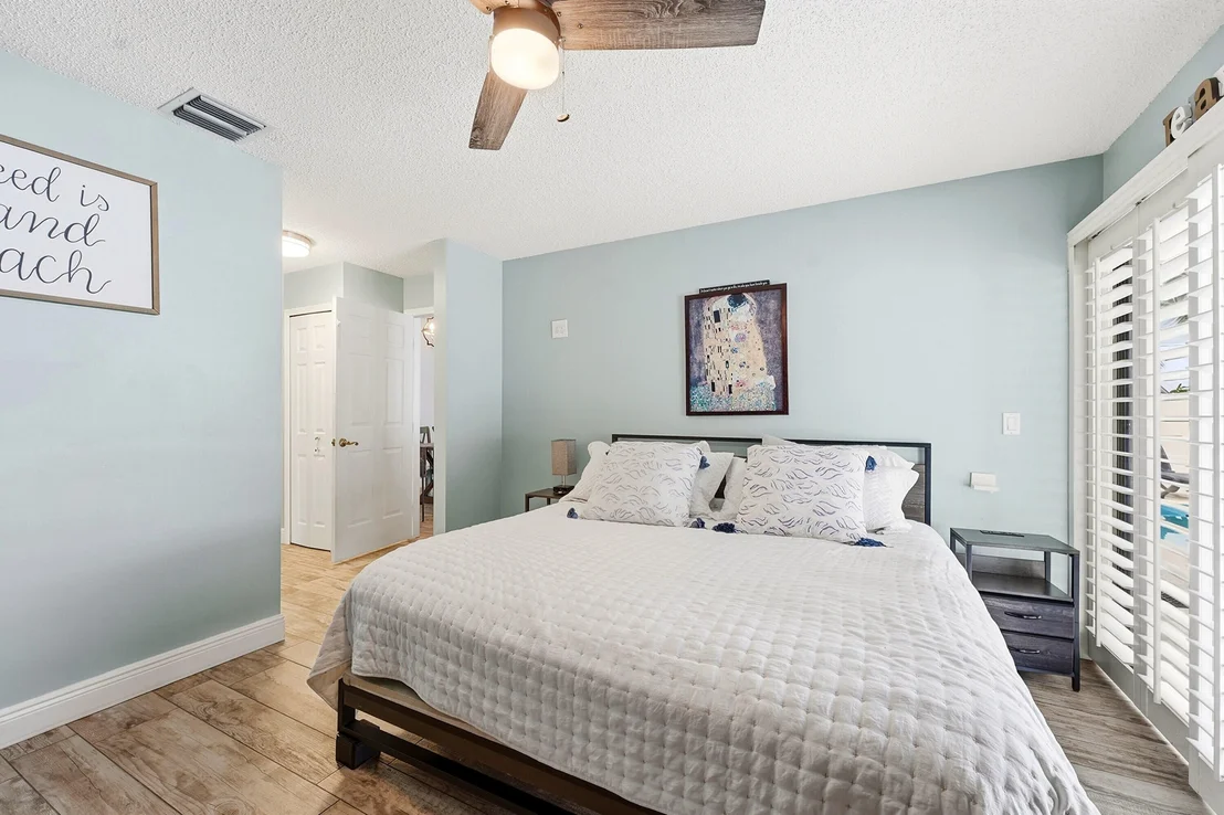 Photo of 6273 Barbara Street