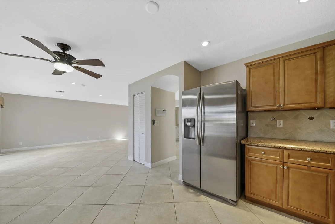 Photo of 6237 Adriatic Way