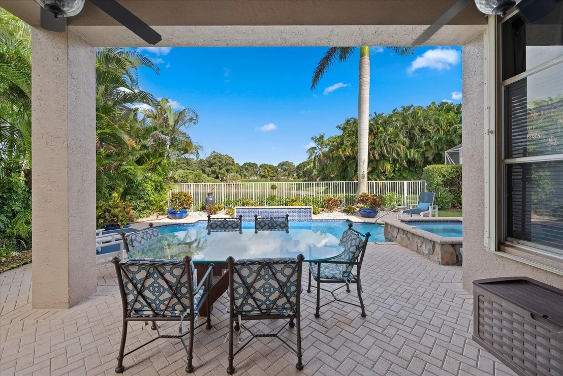 Photo of 10463 Laurel Estates Lane