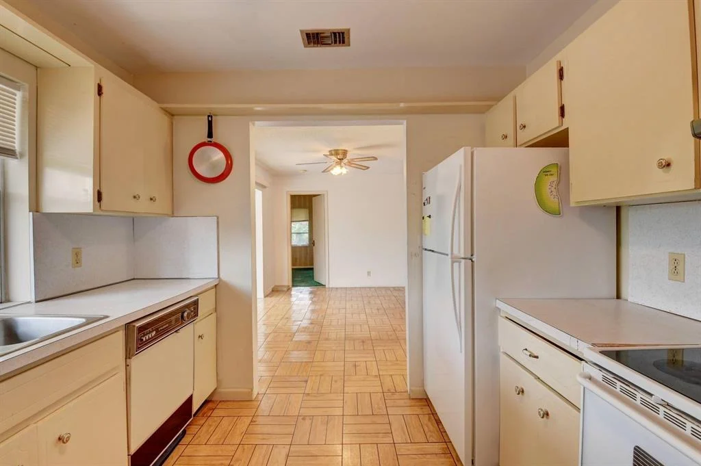Photo of 1036 Coral Drive