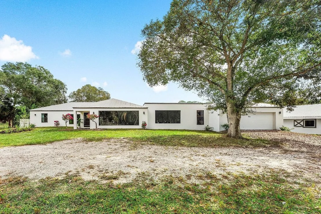 Photo of 6296 188th Trail N