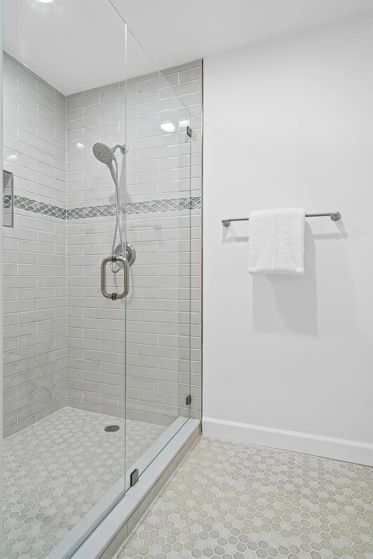 Photo of 17012 Traverse Circle