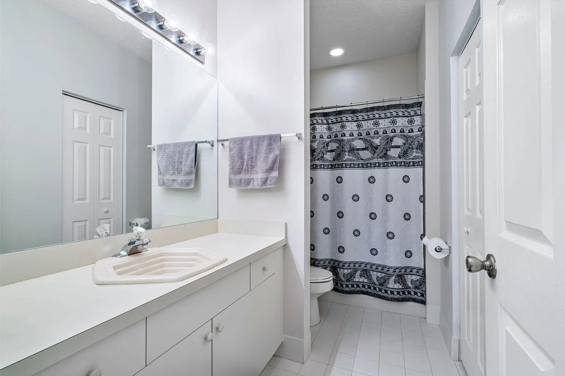 Photo of 6337 Jackson Lane