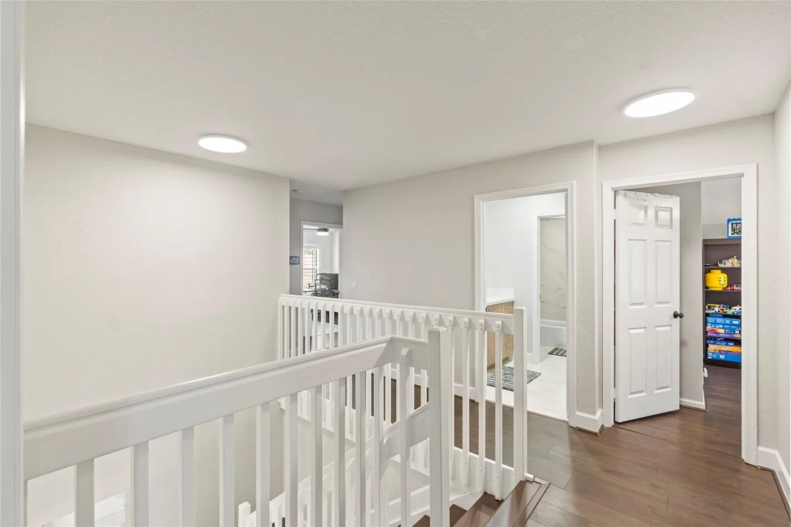 Photo of 18082 Clear Brook Circle