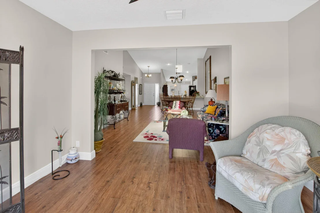 Photo of 5582 Royal Lake Circle
