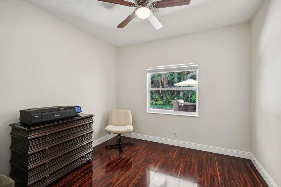Photo of 7172 SE Seagate Lane