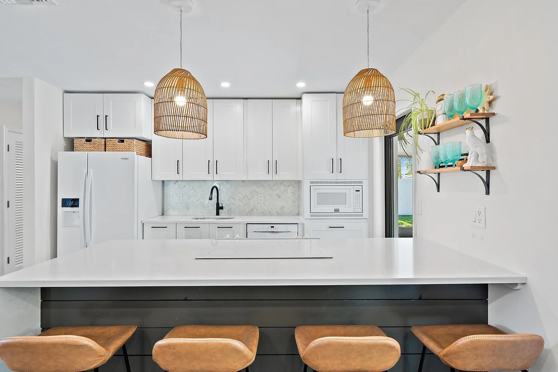 Photo of 925 Lighthouse Drive