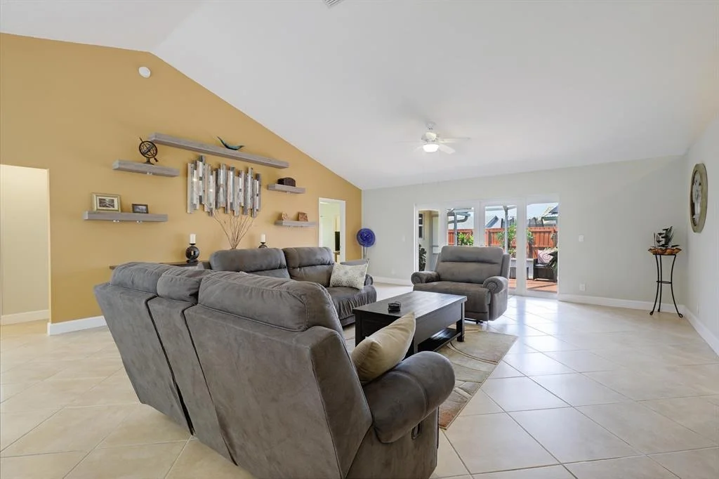 Photo of 5999 Sunberry Circle