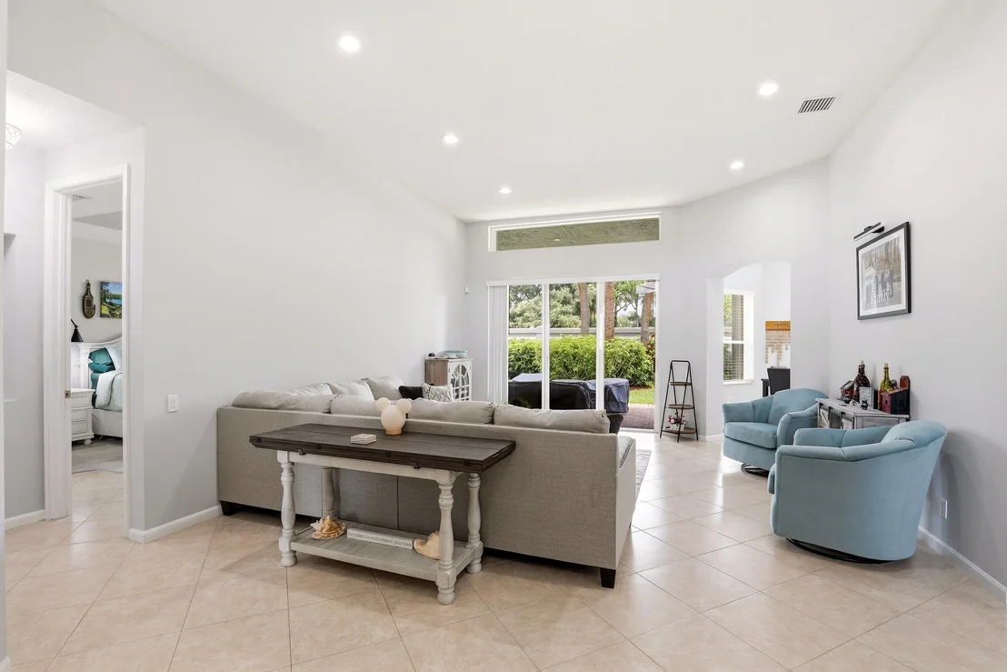 Photo of 6583 Piemonte Drive