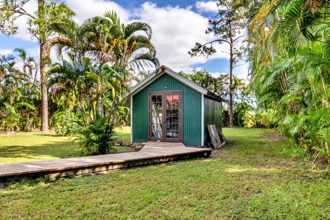 Photo of 5076 3rd Road