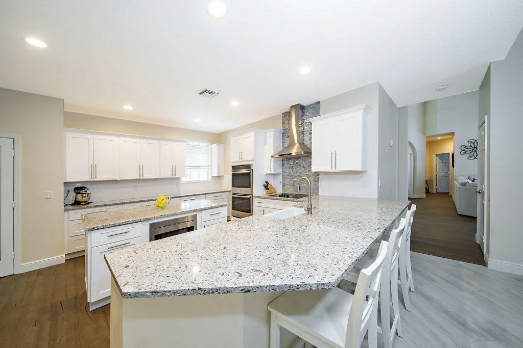 Photo of 136 N River Drive E