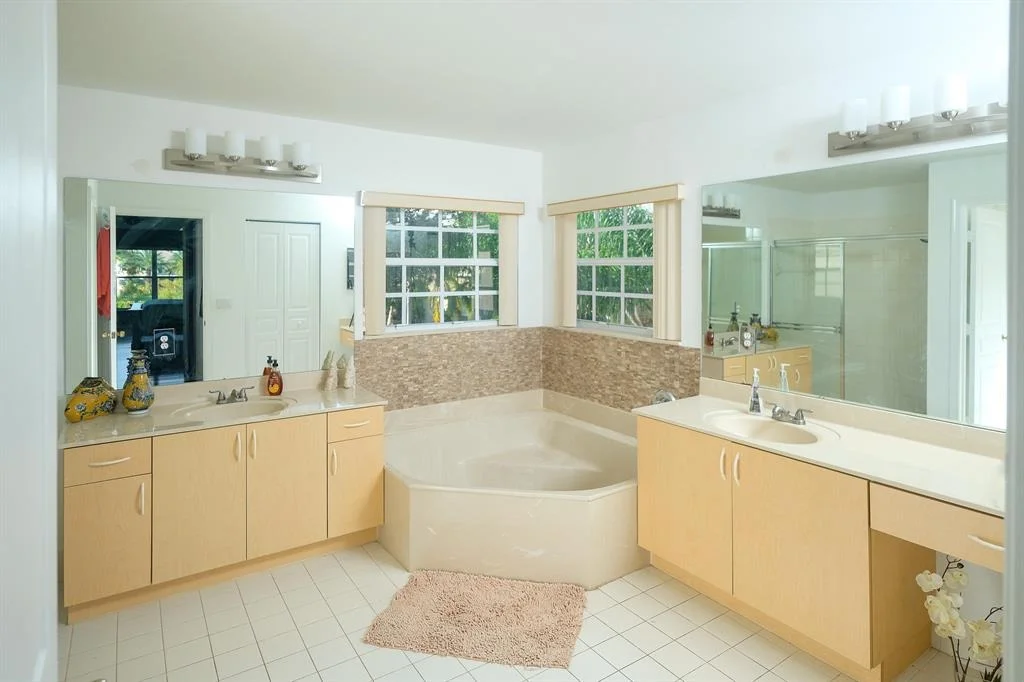 Photo of 5535 Albin Drive