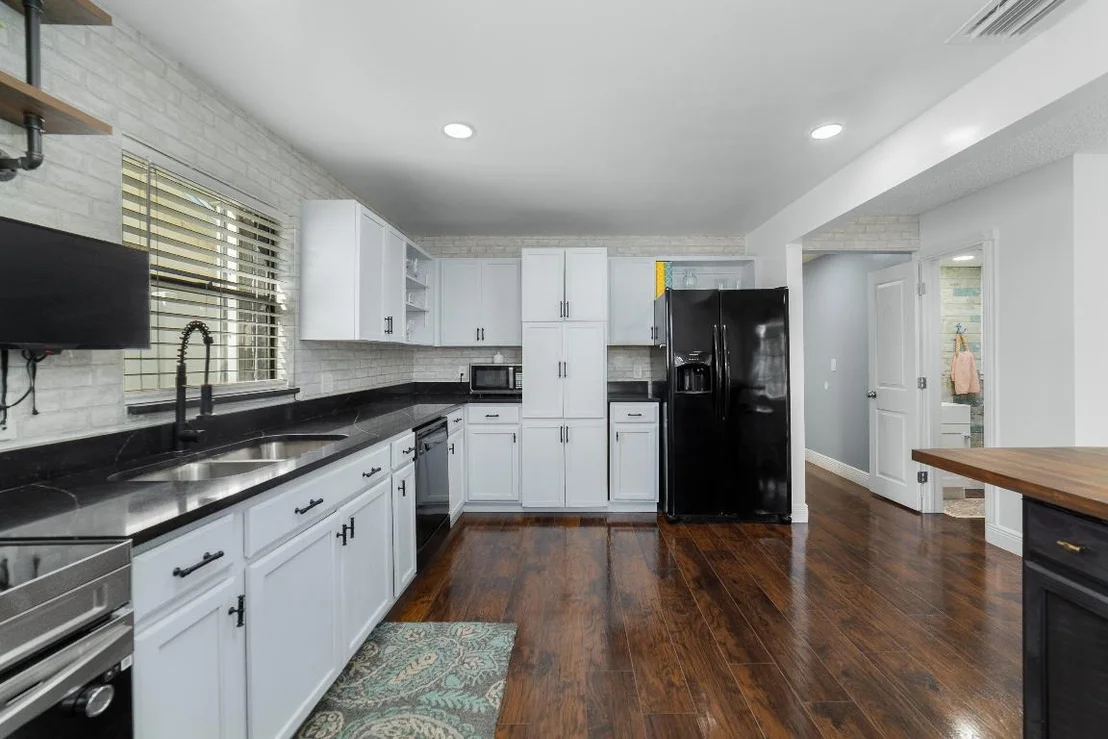 Photo of 3952 Green Forest Drive