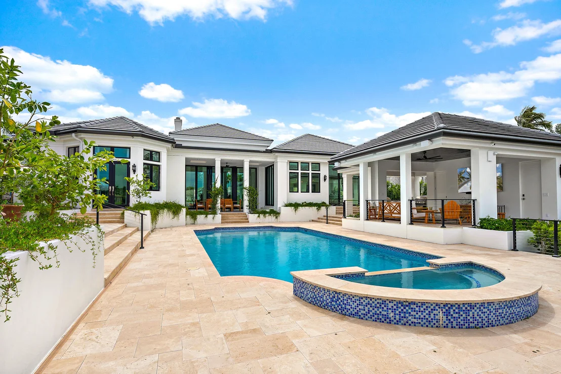 Photo of 386 Eagle Drive