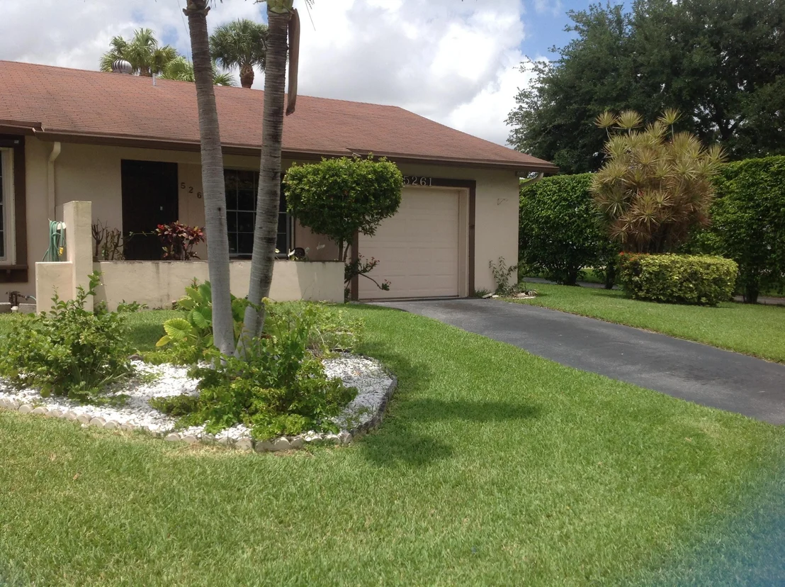 Photo of 5261 Breadfruit Circle