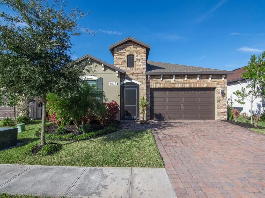 Photo of 1657 Willows Square