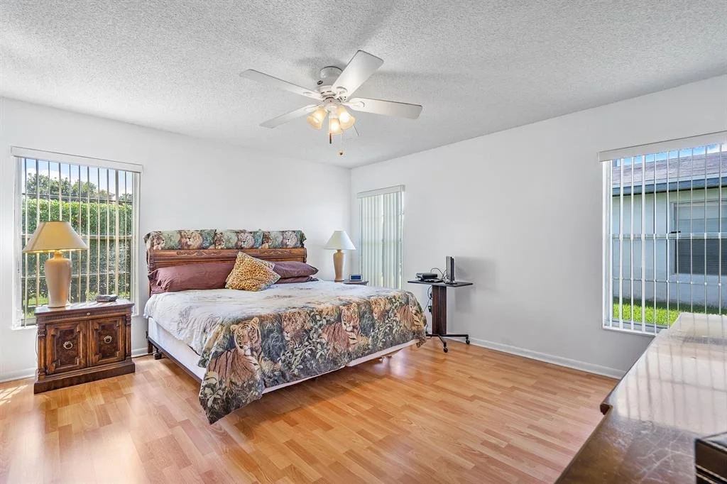 Photo of 6184 Stanley Lane