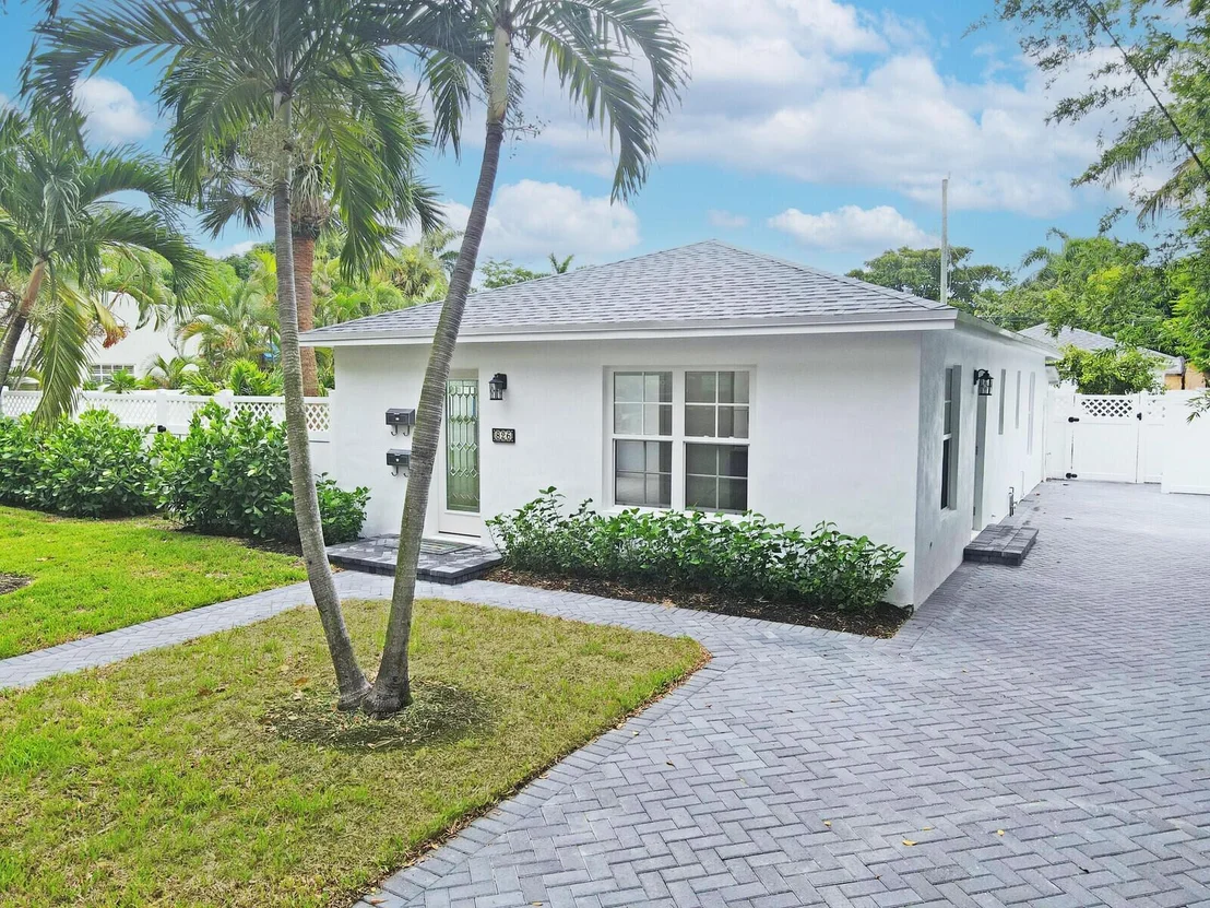 Photo of 826 Sunset Road
