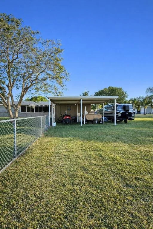 Photo of 4096 SW 9th Way
