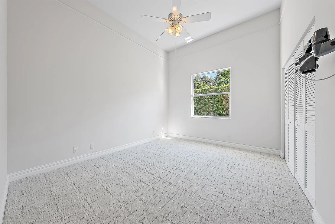 Photo of 329 Eagle Drive