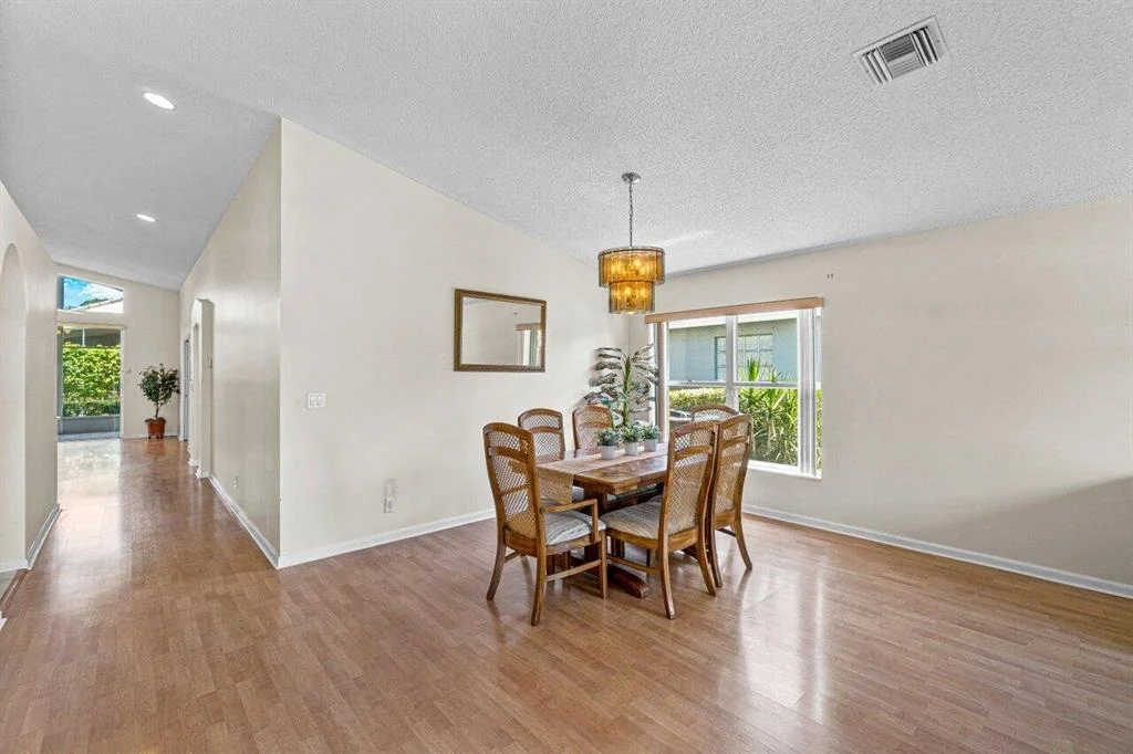 Photo of 8069 Palm Gate Drive