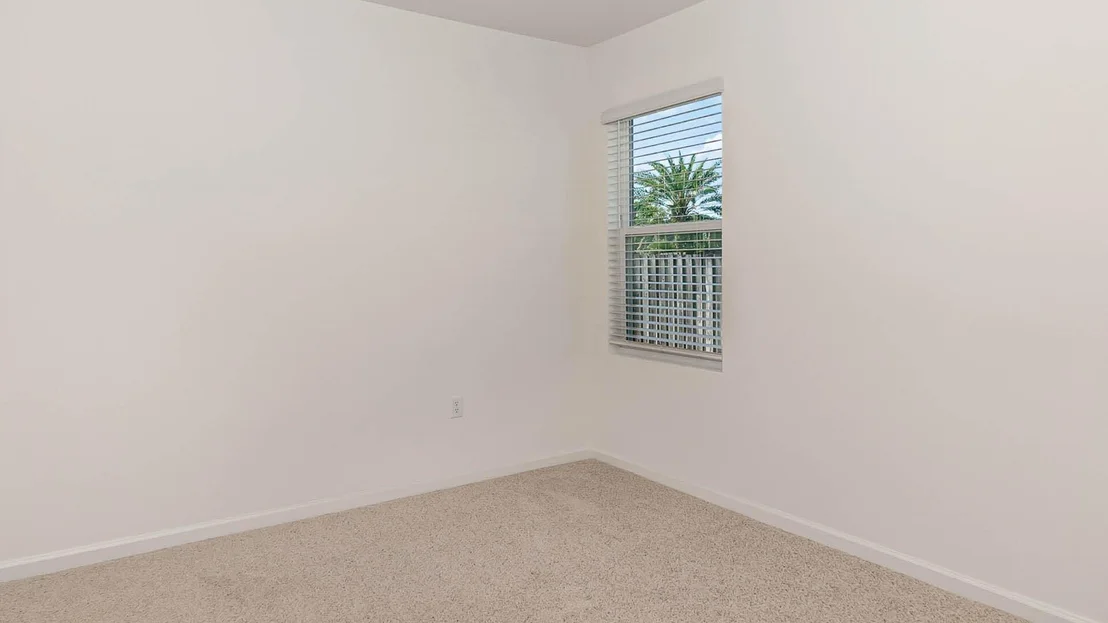 Photo of 2807 SE Eagle Drive