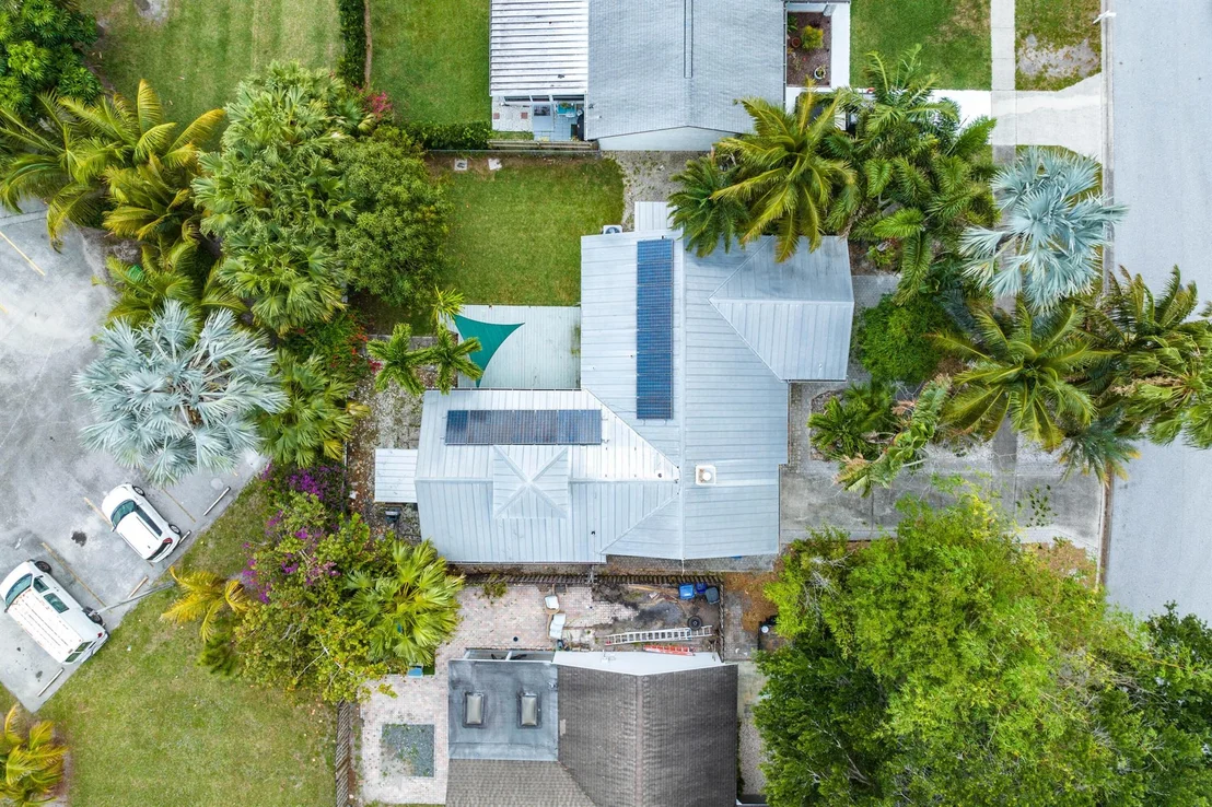 Photo of 165 Lakeside Drive