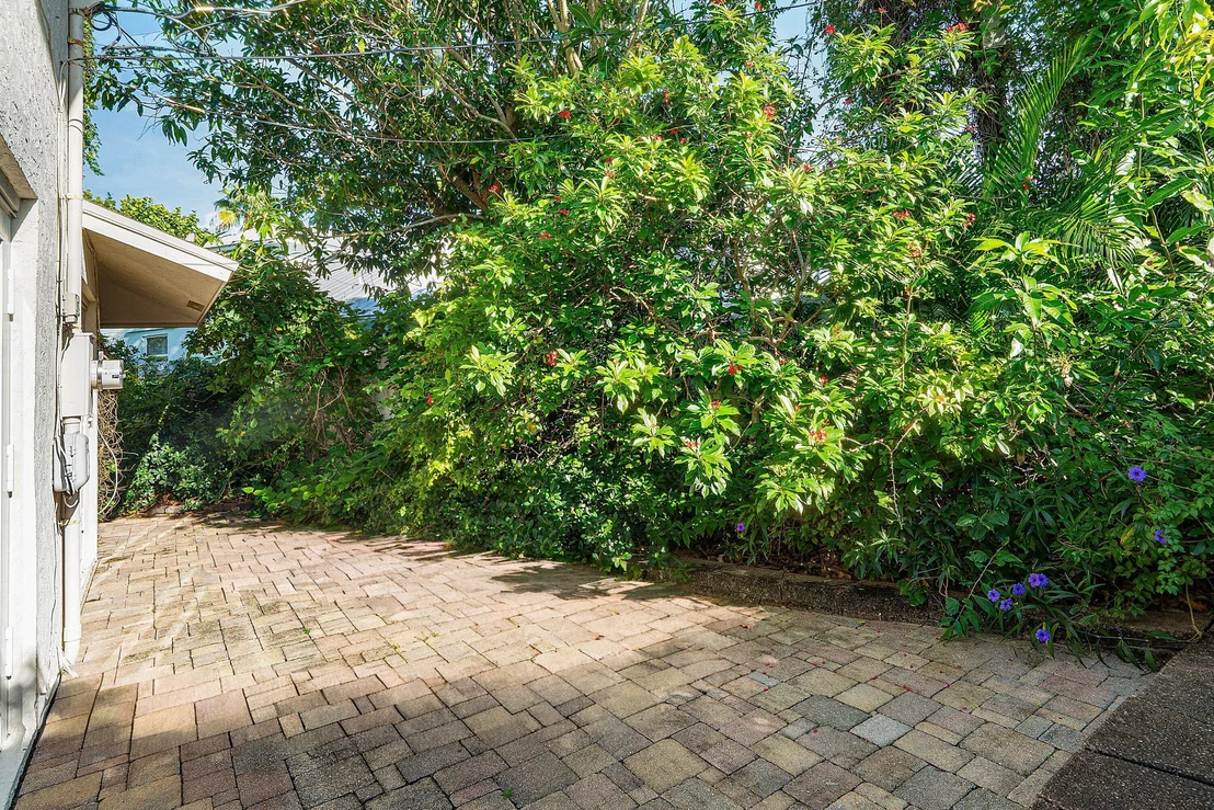 Photo of 491 NEPTUNE Road