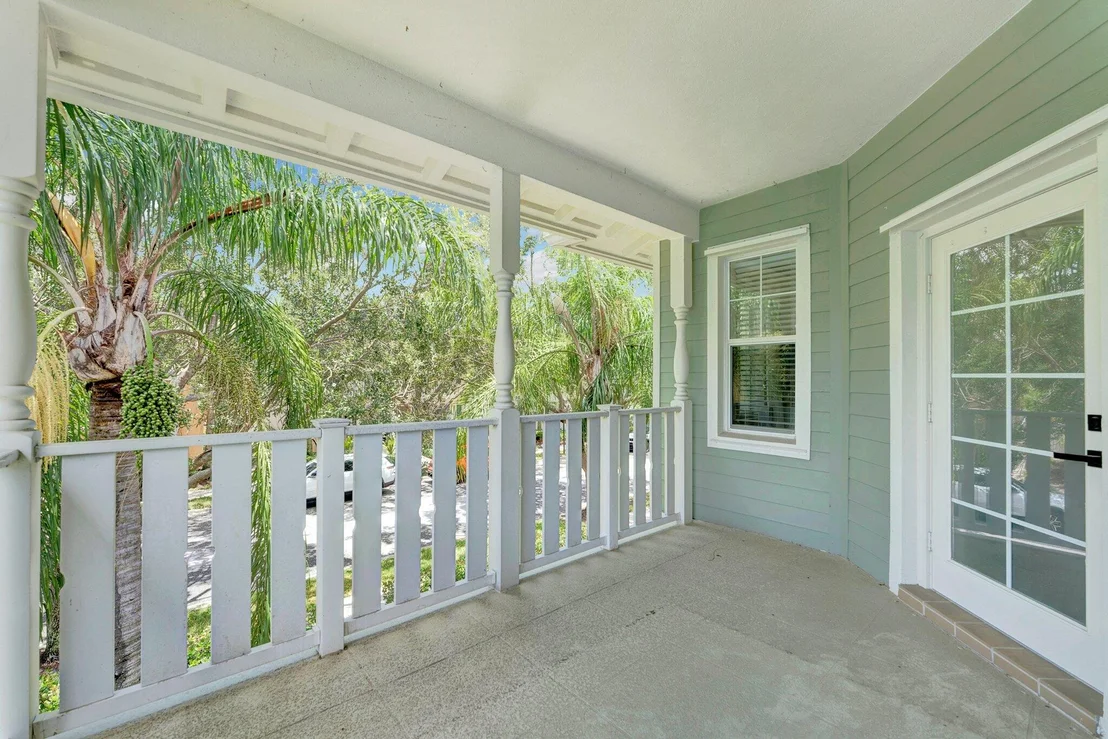 Photo of 2632 E Community Drive