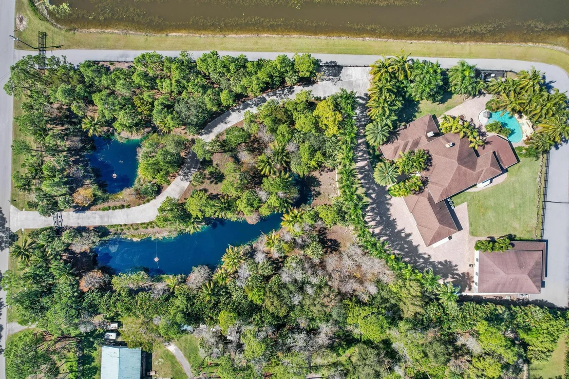 Photo of 11353 Manatee Terrace