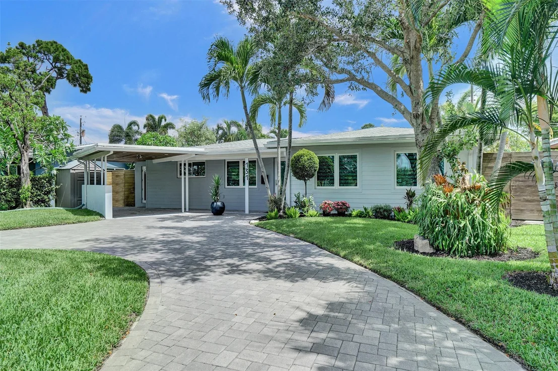 Photo of 131 SE 8th Street