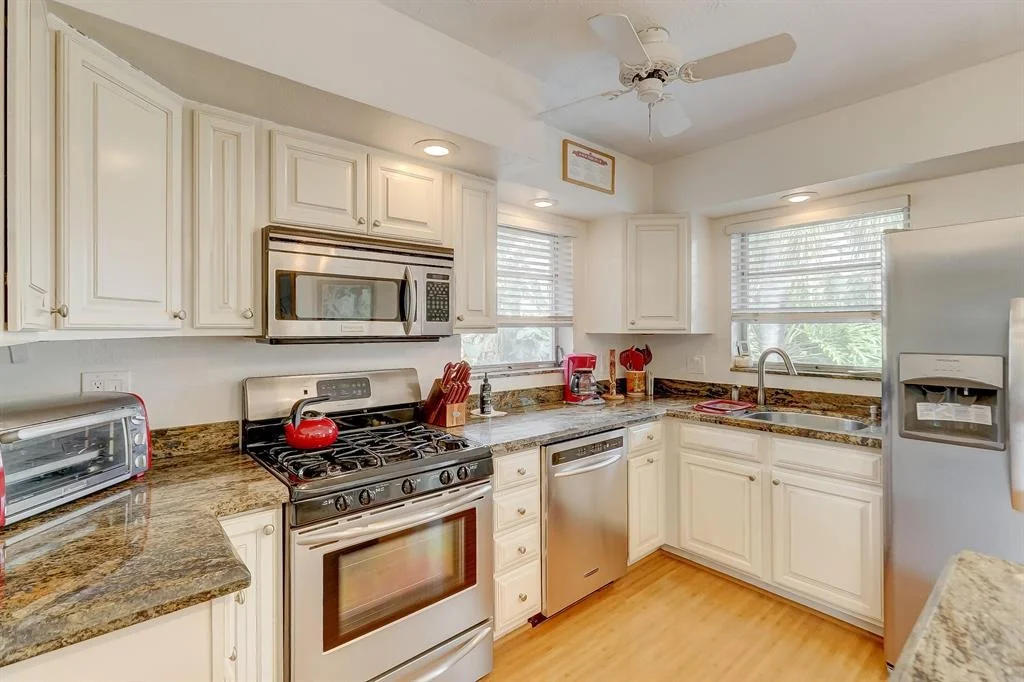 Photo of 480 SE 1st Avenue