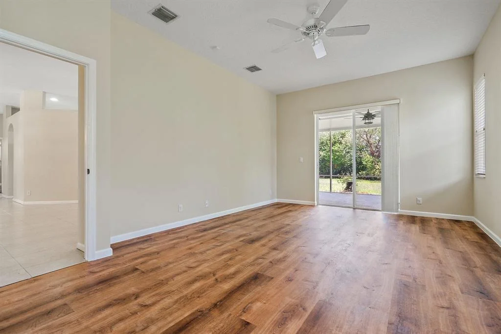 Photo of 228 Blackbird Lane