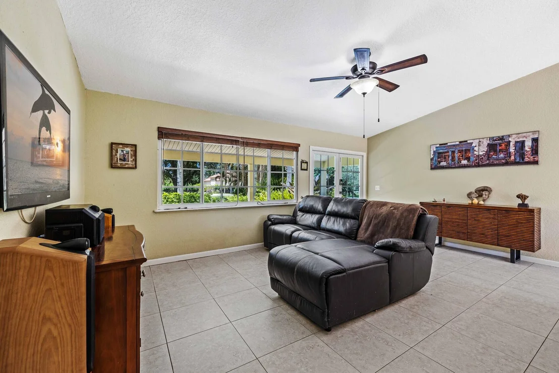 Photo of 10826 N 151st Lane