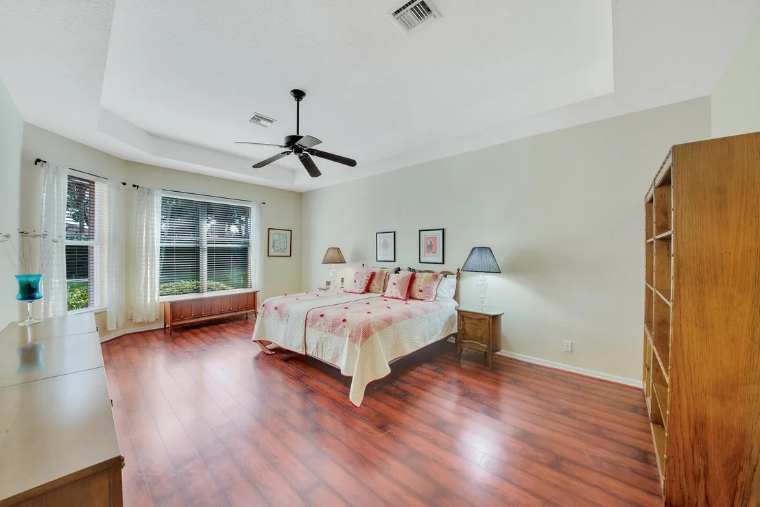 Photo of 7110 Veneto Drive