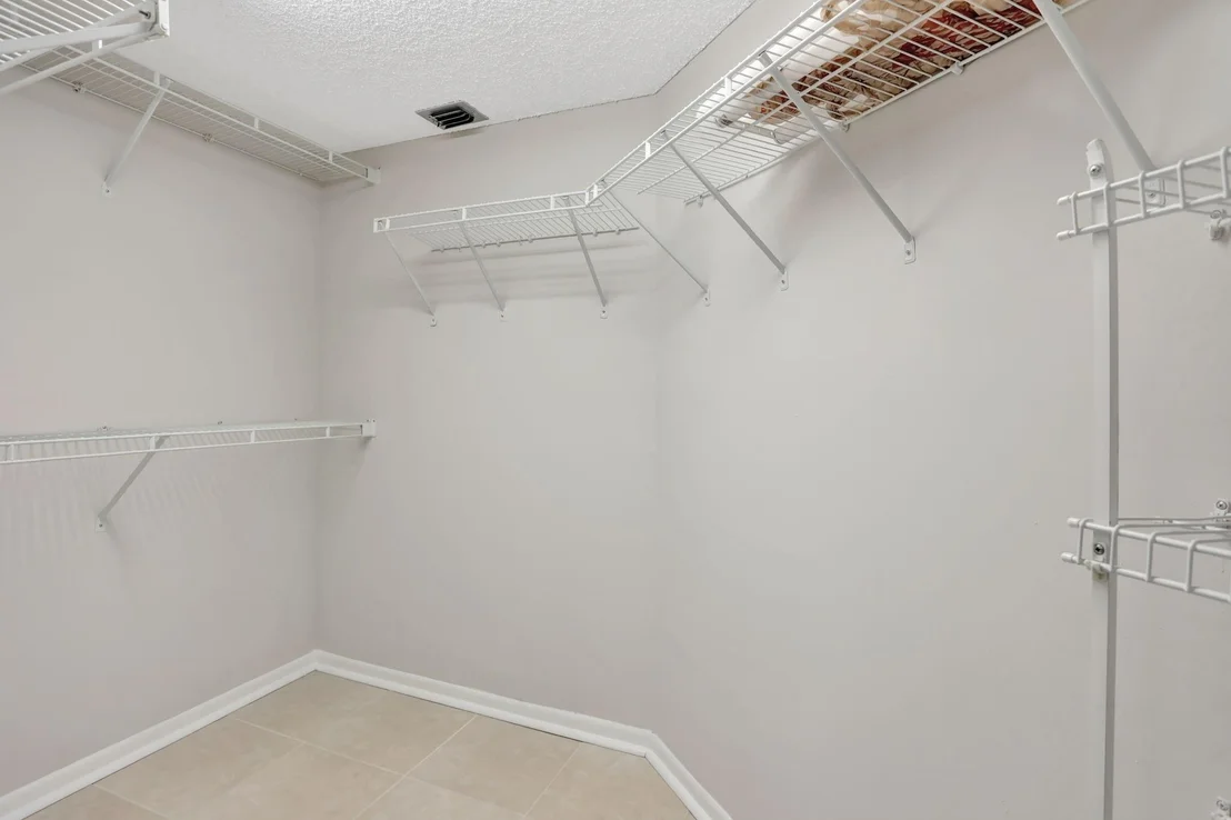 Photo of Unit D4 at 1602 Abaco Drive