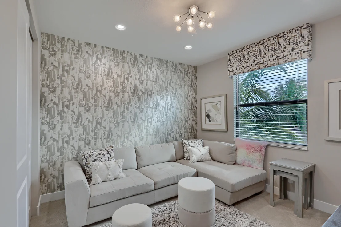 Photo of 7184 Montereal Path