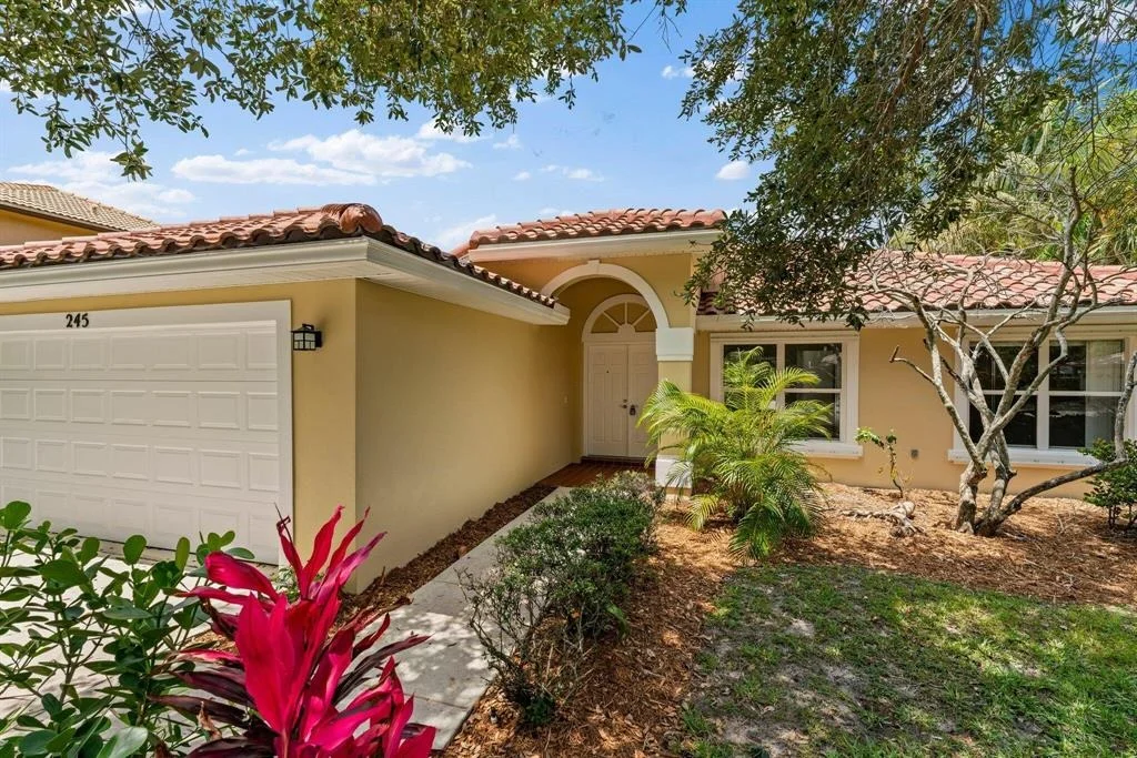Photo of 245 Bluejay Lane