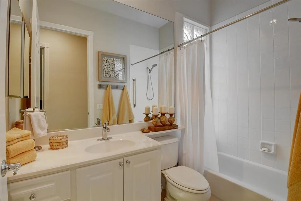 Photo of 4802 Orchard Lane