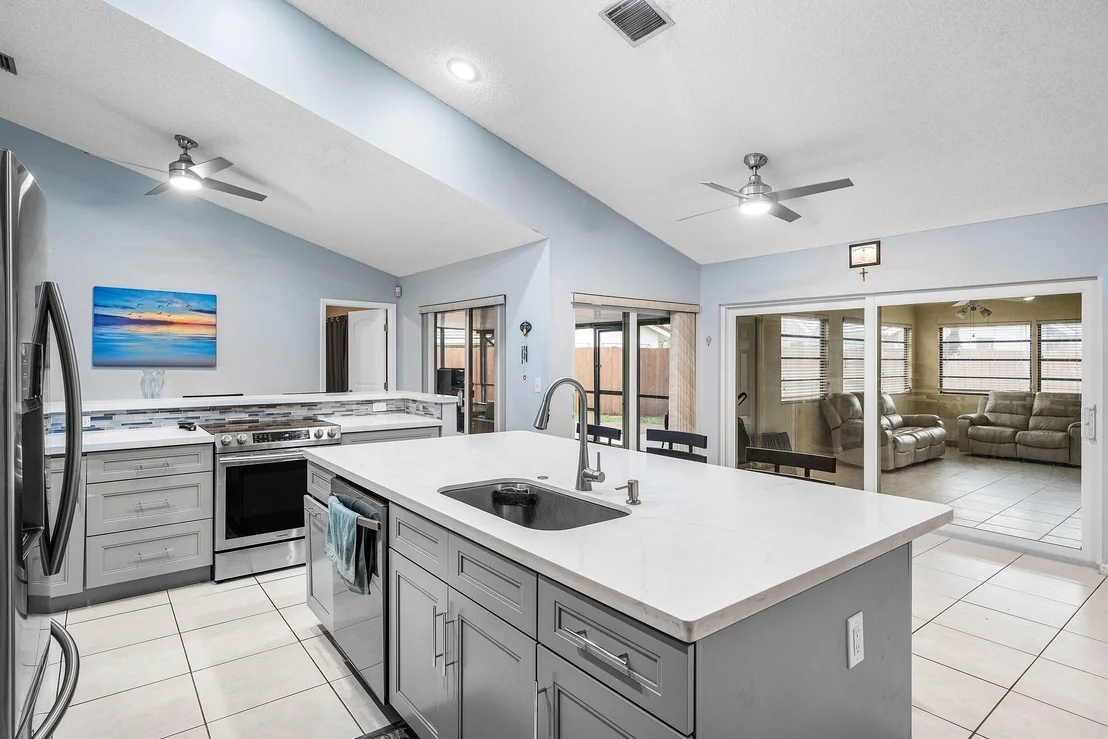Photo of 5781 Laurel Green Circle