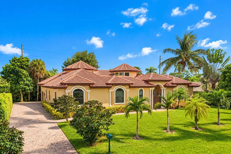Photo of 4190 Gleneagles Drive