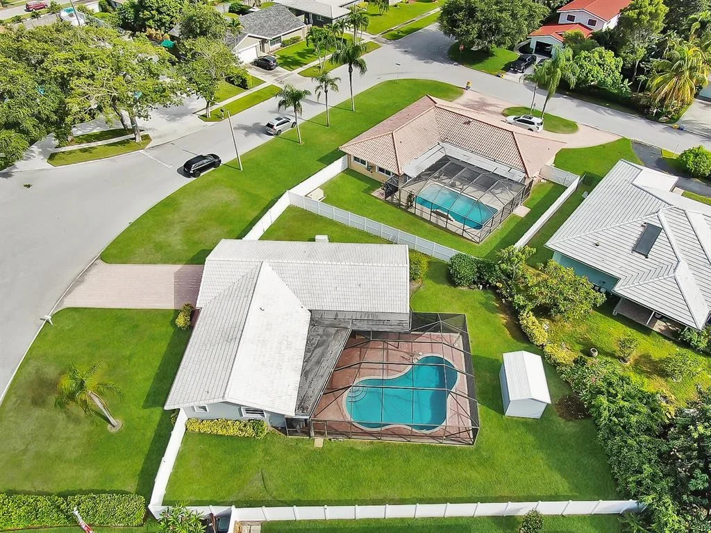 Photo of 102 Pinehurst Lane