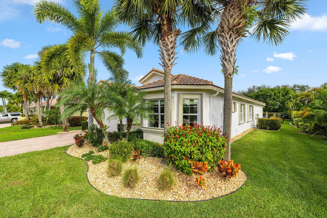 Photo of 9362 Isles Cay Drive